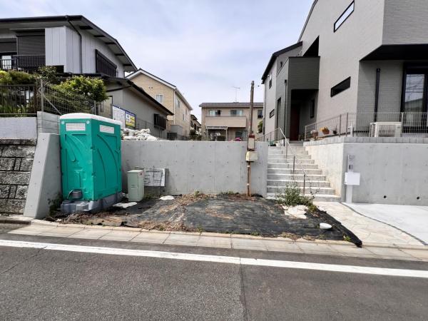 厚木市愛甲西２丁目 戸建 駐車場