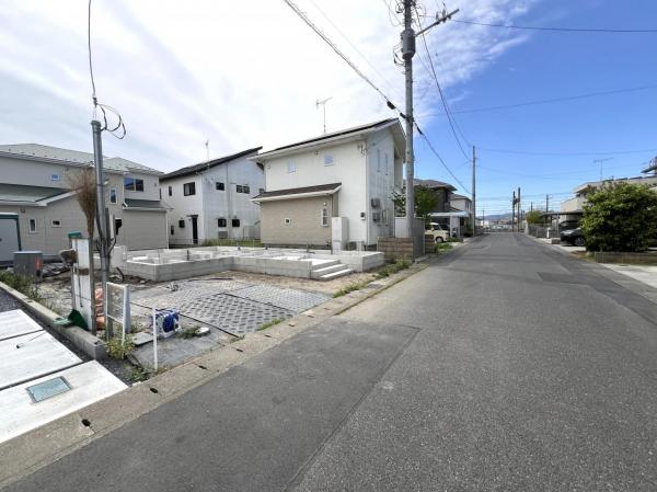 栃木市平柳町３丁目 戸建 前面道路含む現地写真