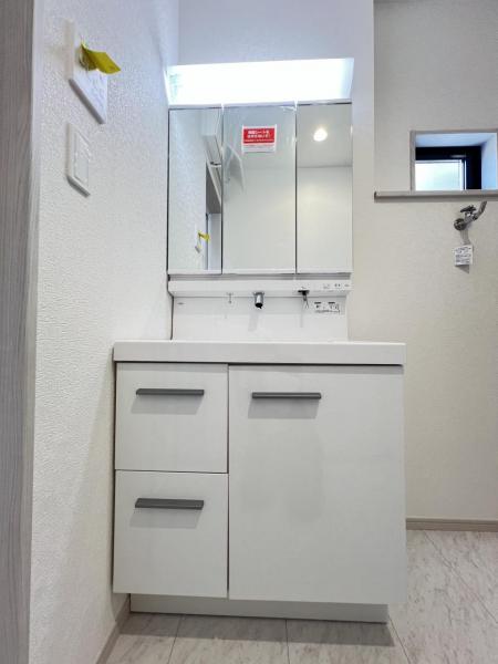 栃木市平柳町３丁目 戸建 洗面化粧台
