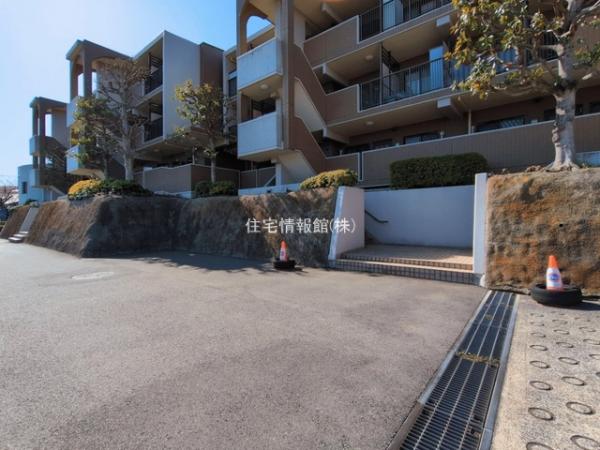 エステ・ヴィラ横浜上永谷センターコリーナ 