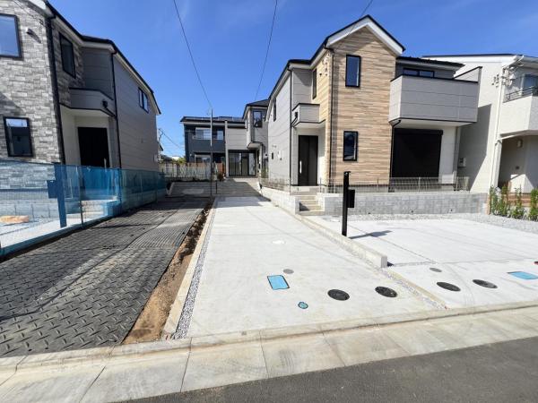 藤沢市石川2期 前面道路含む現地写真