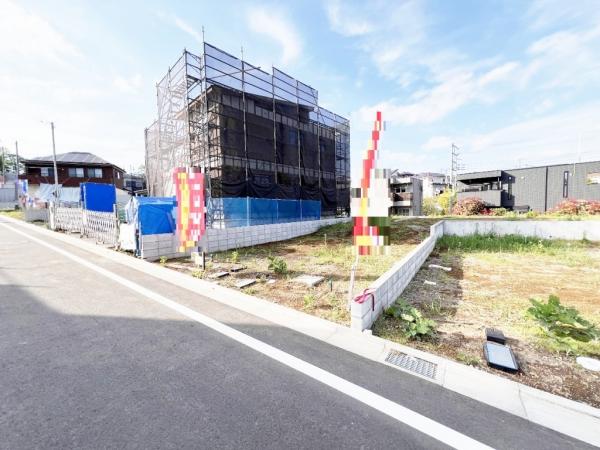 八王子市長房町 土地 前面道路含む現地写真