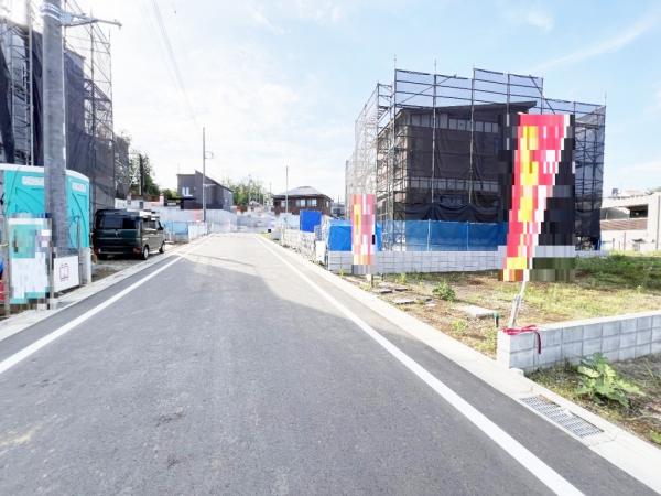 八王子市長房町 土地 前面道路含む現地写真