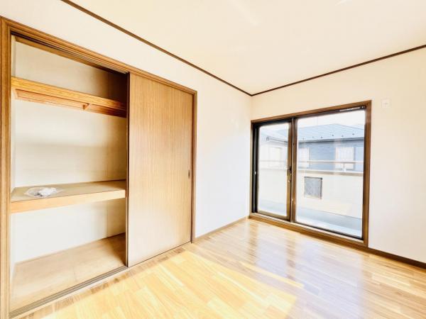 千葉市緑区土気町 中古戸建 洋室
