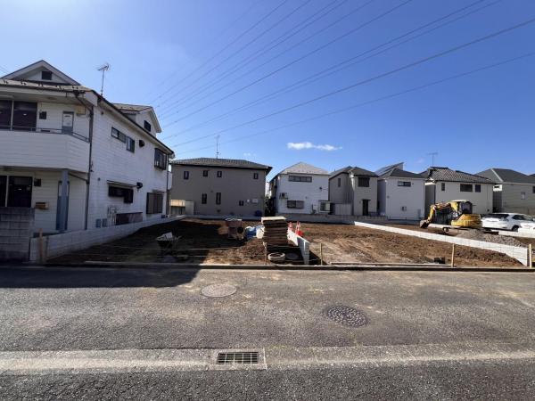 東大和市新堀２丁目 土地 前面道路含む現地写真