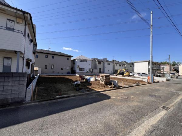 東大和市新堀２丁目 土地 前面道路含む現地写真