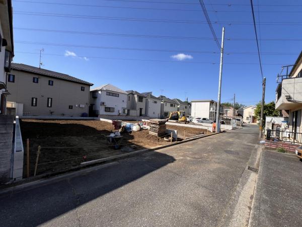 東大和市新堀２丁目 土地 前面道路含む現地写真