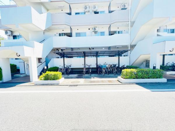 藤和東林間コープII エントランス（外）
