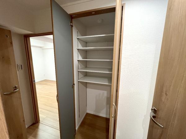 アルコープ金沢B 収納