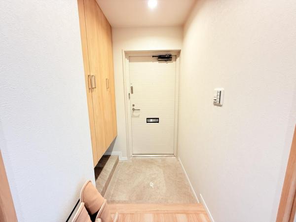 稲毛ビューハイツ3棟 玄関