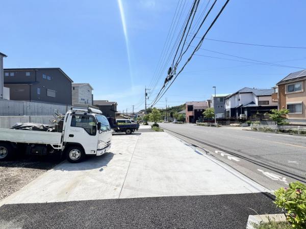 町田市真光寺１丁目 戸建 前面道路含む現地写真