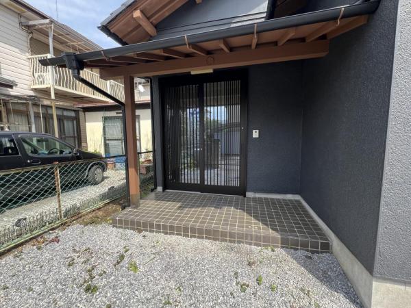 宇都宮市さつき３丁目 中古戸建 玄関