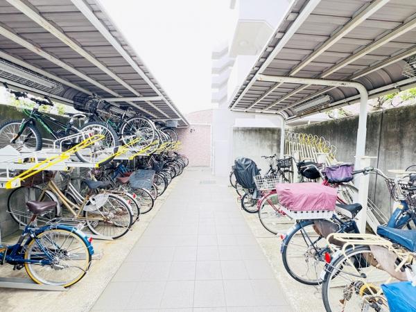 メイツ相模大野 駐輪場