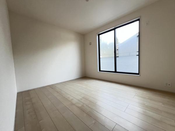 下野市烏ケ森２丁目 戸建 洋室