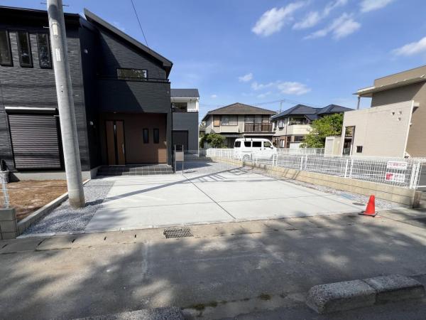 下野市烏ケ森２丁目 戸建 駐車場