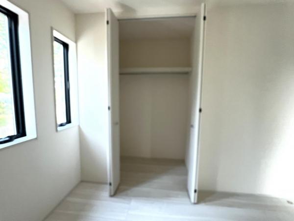 下野市烏ケ森２丁目 戸建 収納