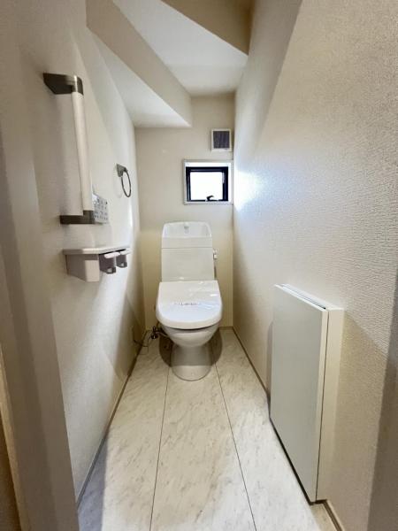 下野市烏ケ森２丁目 戸建 トイレ