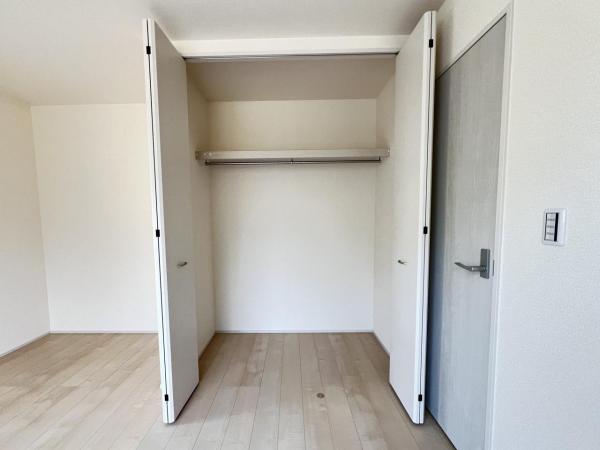 下野市烏ケ森２丁目　戸建 収納