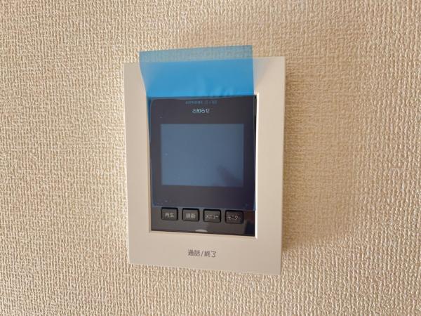 下野市烏ケ森２丁目　戸建 TVモニター付きインターフォン