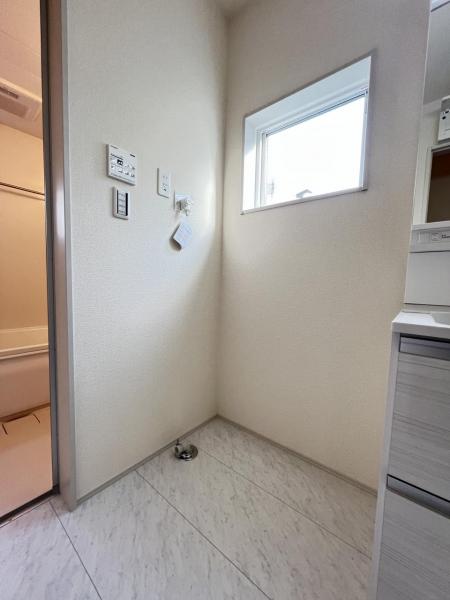 下野市烏ケ森２丁目　戸建 ランドリースペース