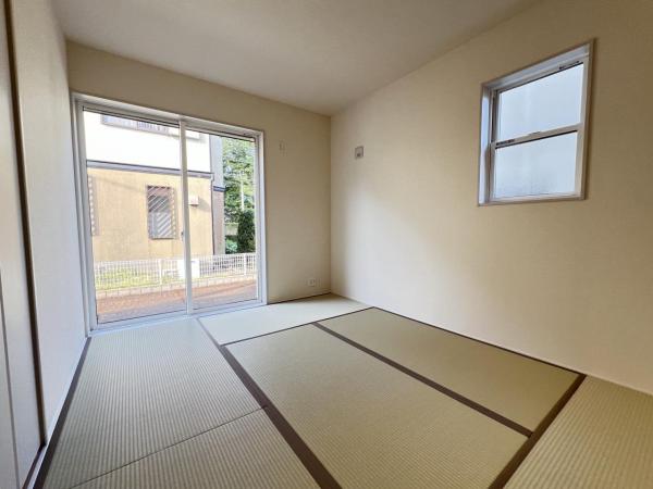 下野市烏ケ森２丁目　戸建 和室