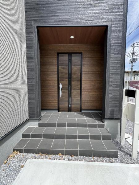 下野市緑　戸建 玄関