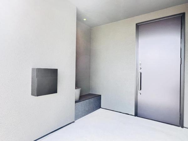 あきる野市草花 戸建 玄関