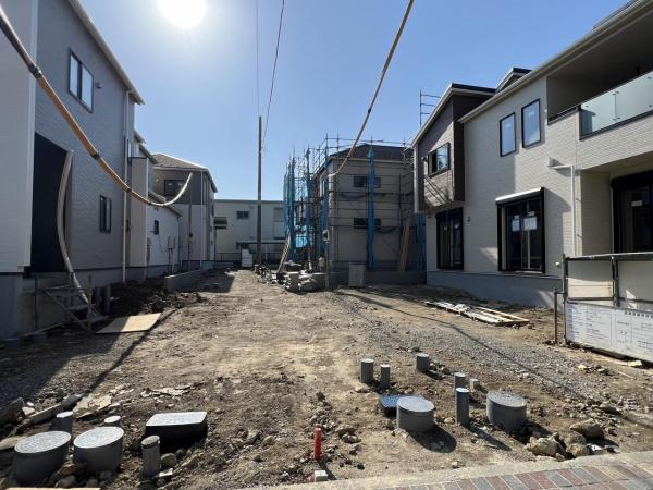 新築戸建 横浜市金沢区釜利谷東５丁目 京急本線金沢文庫駅 6,980万円