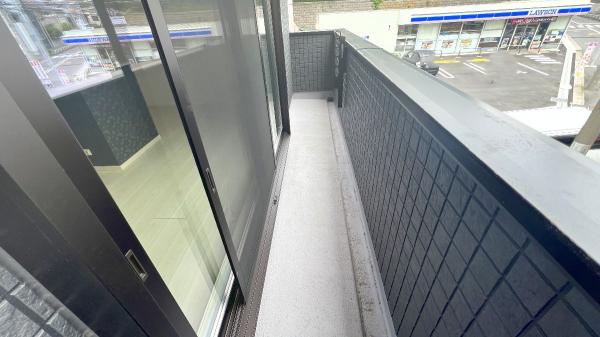 横浜市港南区芹が谷１丁目 戸建 バルコニー