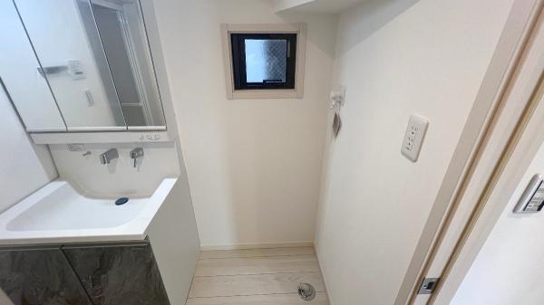 横浜市港南区芹が谷１丁目 戸建 ランドリースペース