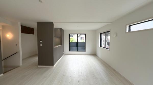 新築戸建 横浜市港南区芹が谷１丁目 横浜市営地下鉄ブルーライン上永谷駅 4,150万円
