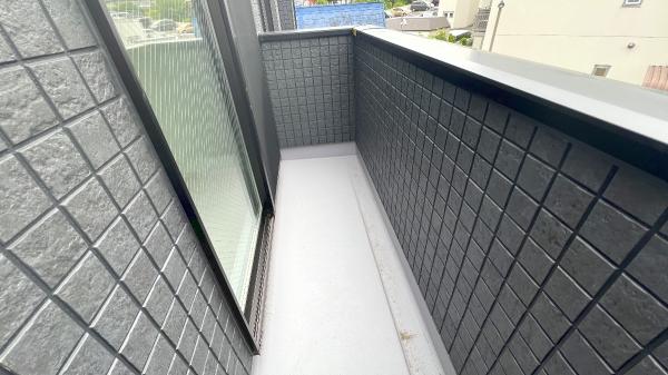 横浜市港南区芹が谷１丁目 戸建 バルコニー