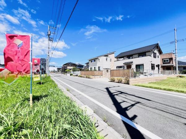 あきる野市引田 土地 前面道路含む現地写真