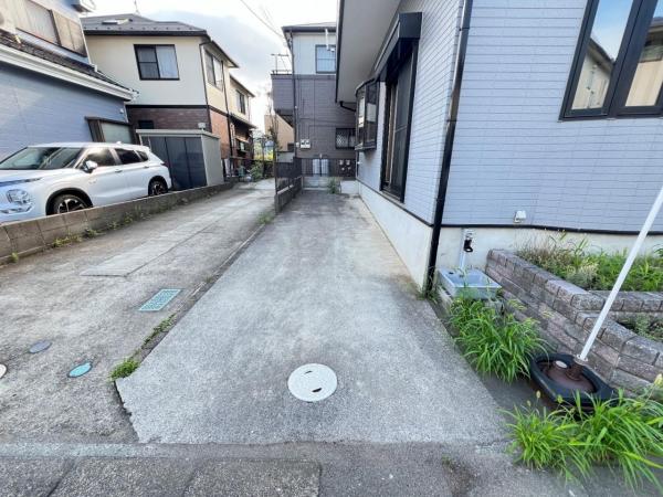 北葛飾郡松伏町ゆめみ野東2丁目 駐車場
