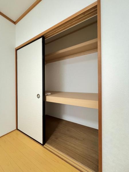 北葛飾郡松伏町ゆめみ野東2丁目 収納