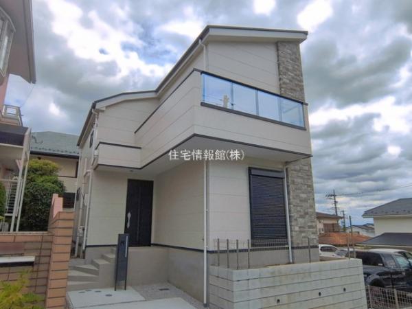 新築戸建 神奈川県川崎市麻生区千代ケ丘４丁目8-26 小田急線新百合ヶ丘駅 7,349万円