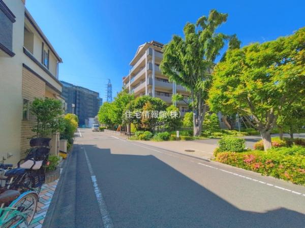 レールシティ八王子かえで通り 