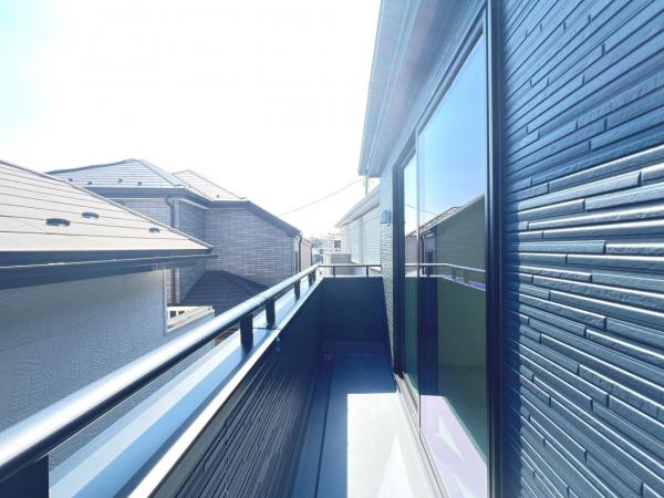 横浜市泉区下和泉５丁目 戸建 バルコニー