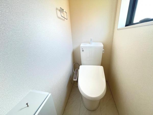 横浜市泉区下和泉５丁目 戸建 トイレ