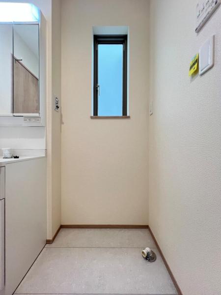 春日部市粕壁東４丁目 戸建 ランドリースペース