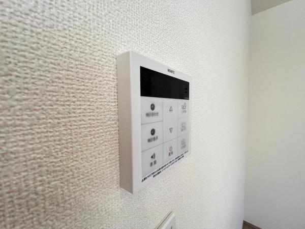 春日部市粕壁東４丁目 戸建 発電・温水設備(専用部)
