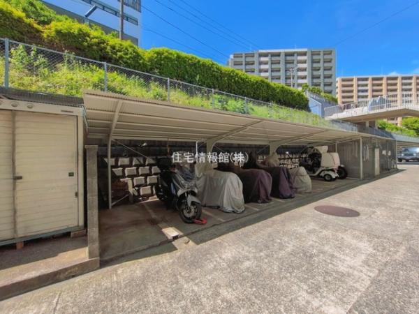 三ツ沢ハイタウン1号棟 