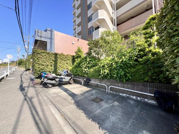 セルピナ桜ヶ丘ランドヒルズ 駐輪場