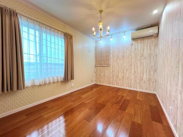 春日部市東中野 中古戸建 子供部屋