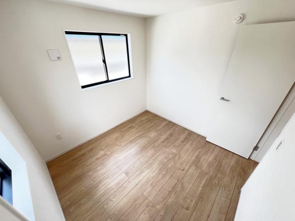 川崎市多摩区長尾６丁目 戸建 子供部屋