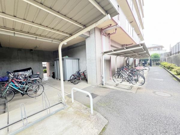 カインドステージかしわ台 駐輪場