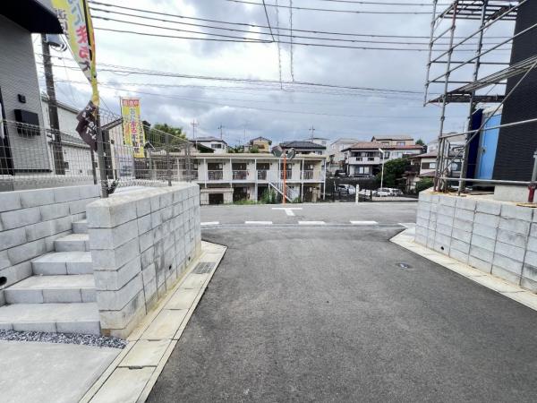 柏市高田6期 前面道路含む現地写真