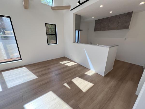 藤沢市西富 戸建 ダイニングキッチン