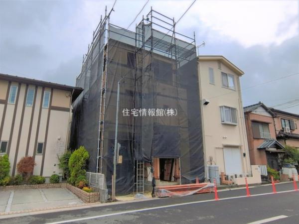 草加市新善町5期1棟 