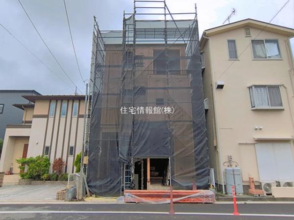 草加市新善町5期1棟 